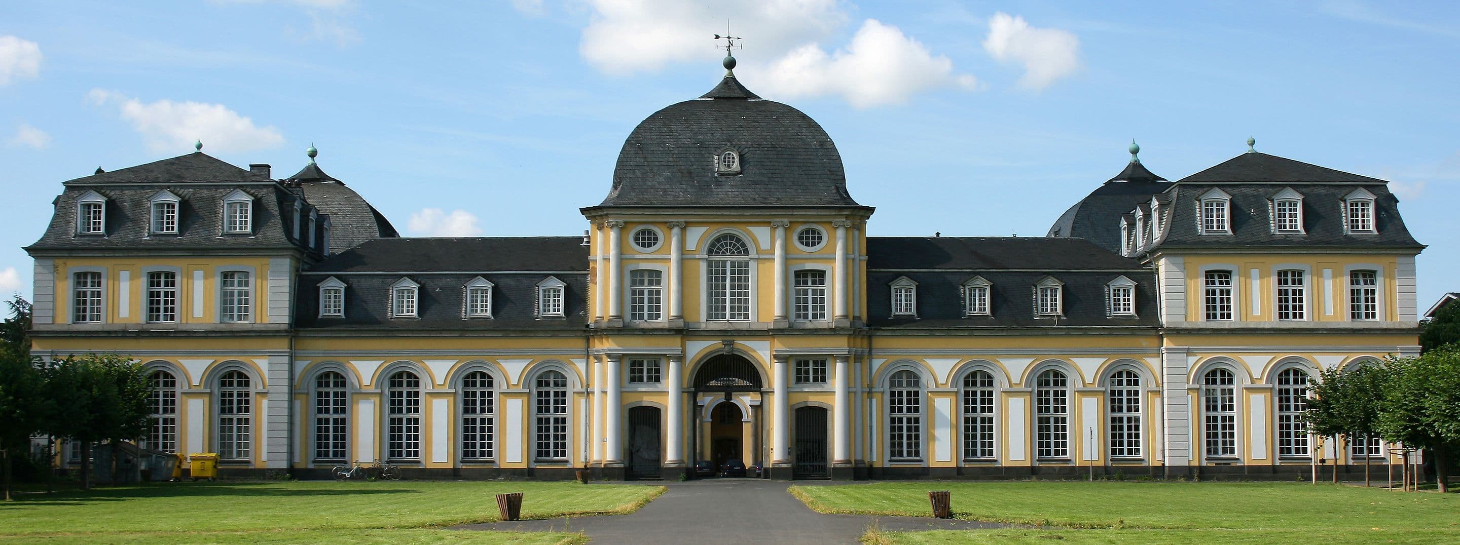 post_Poppelsdorfer_Schloss.jpg