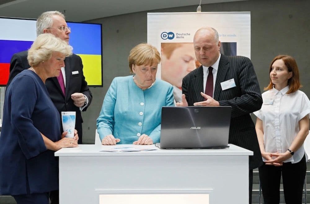 post_truly_plh_merkel_dw65.jpg