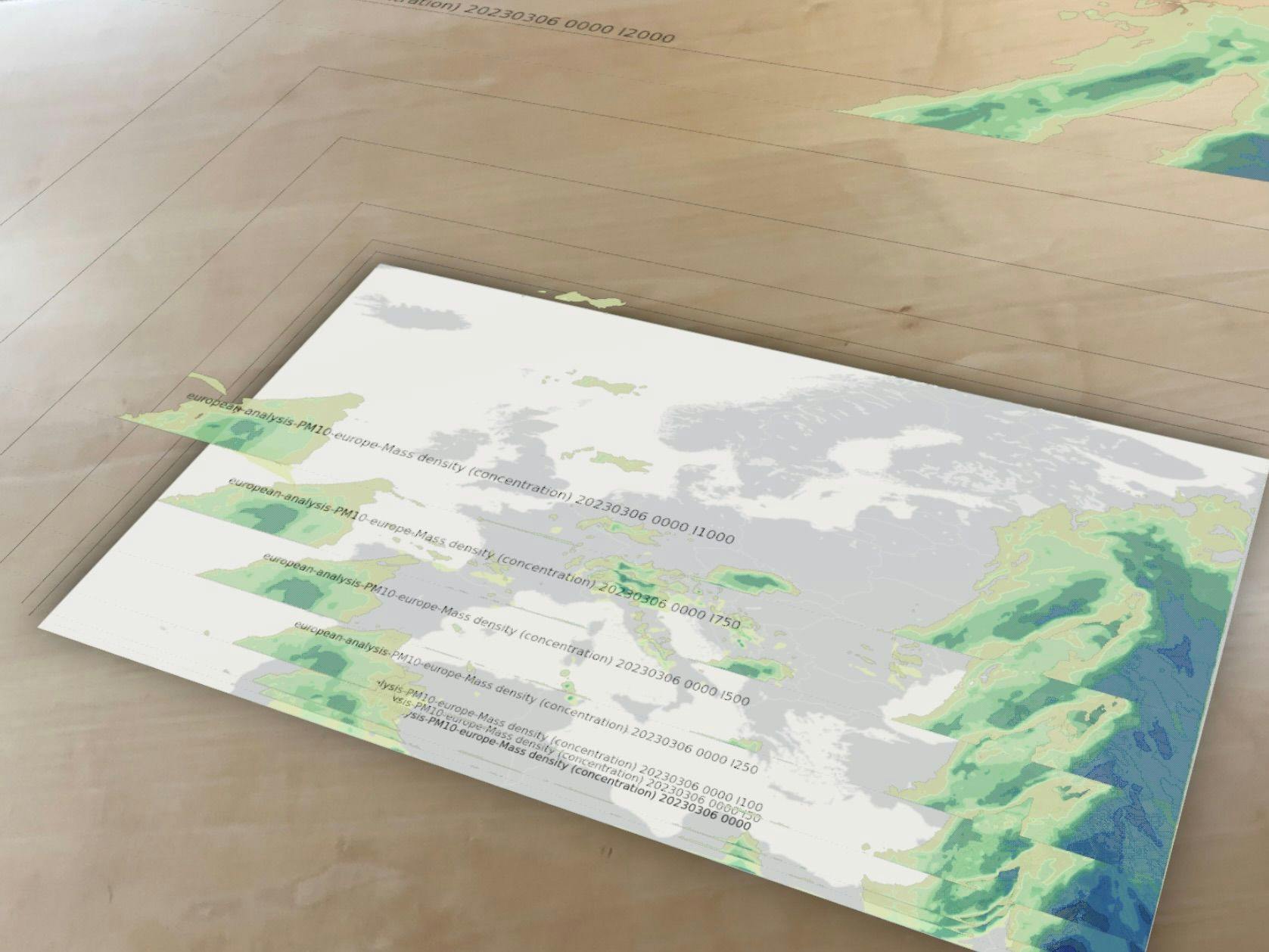 CALLISTO AR view: Air pollution vs. altitude levels – projected on a DW desk